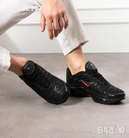 Нови обувки Nike air max Tn , снимка 7 - Маратонки - 49582056
