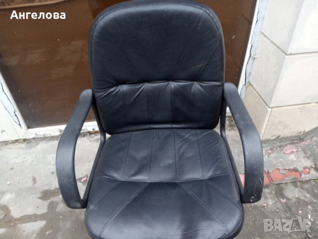 Стол, снимка 2 - Столове - 38174478