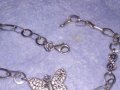 КРАСИВА НЕЖНА СРЕБЪРНА СКЪПОЦЕННА ГРИВНА с ПЕПЕРУДКА СРЕБРО 925 с ЮВЕЛИРНО ФАСЕТИРАНИ ЦИРКОНИ 34494, снимка 14