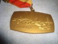 1979г. - ХАНАУ 1632г. ПОЗЛАТЕН БРОНЗОВ ПАМЕТЕН НЕМСКИ МЕДАЛ ИСТОРИЧЕСКИ с ЛЕНТА и НОСАЧ 30652, снимка 10