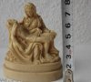 2 бр.  ПИЕТА  фигура, пластика, статуетка Исус Религия Микеланджело, снимка 1 - Статуетки - 28949493
