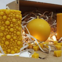 "Жълтата кутия"-Свещ балончета+Свещ сфера+Бурканче от пчелен восък, снимка 2 - Декорация за дома - 43321803