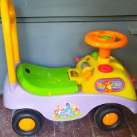 Кола за бутане с крачета с героите от  "Мечо Пух", снимка 1 - Детски велосипеди, триколки и коли - 43668555