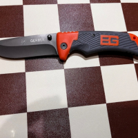 Bear Grylls нож, снимка 2 - Ножове - 44842472