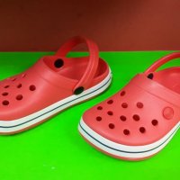 Английски детски кроксове-3 цвята, снимка 3 - Детски джапанки - 28888374
