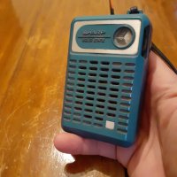 Старо радио,радиоприемник Sharp #2, снимка 2 - Антикварни и старинни предмети - 33193729