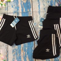 Дамски спортни къси панталонки Adidas , снимка 1 - Къси панталони и бермуди - 33568226