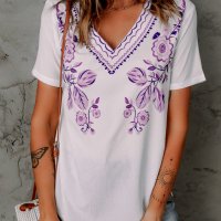 Дамска блуза в бяло с къс ръкав и етно мотиви, снимка 4 - Тениски - 40828333