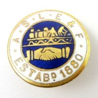 Английска значка-Асоциация на локомотивните инженери-Железничарска, снимка 2 - Колекции - 37996913