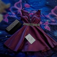 Продавам Официална коктейлна рокля от луксозна тафта в цвят ултравайлет+ПОДАРЪК Чантичка , снимка 2 - Рокли - 43701538
