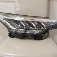  FULL LED десен фар за Toyota C-hr / Тойота цхр след 2019, снимка 1 - Части - 44045883