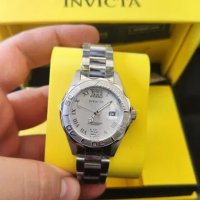 Дамски часовник бижу Invicta Pro Diver Quartz - 38mm, снимка 3 - Дамски - 40359399