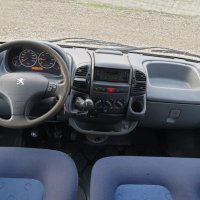 Peugeot Boxer 2.8 HDI, снимка 9 - Бусове и автобуси - 43756231