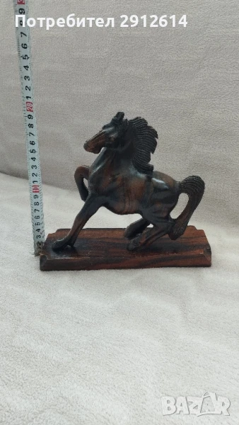 Дървена фигурка кон, снимка 1
