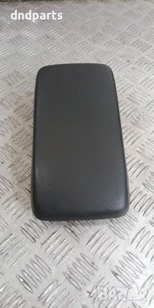 Подлакътник Toyota Corolla 2003г.	, снимка 1