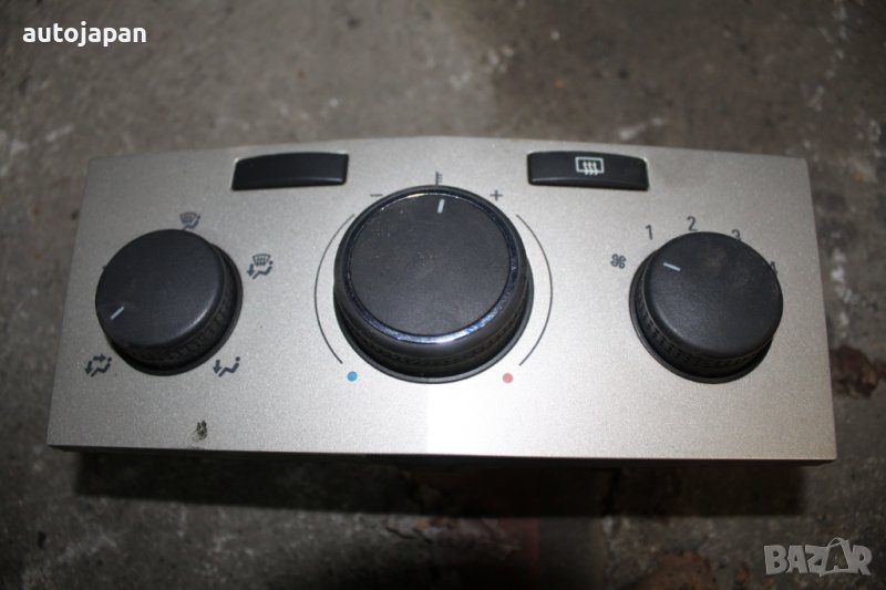 Управление панел парно Опел астра х 1.3цдти 90кс комби 07г Opel astra h 1.3cdti 90hp kombi 2007, снимка 1