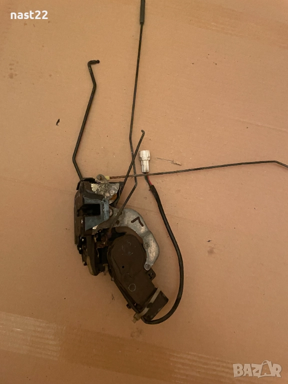  Лява брава Сузуки Гранд Витара/Suzuki Grand Vitara 1.6 1998-2005 2+1 врати, снимка 1