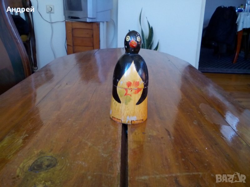 Стар дървен сувенир Пингвин, снимка 1