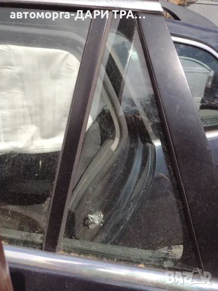Странично задно ляво стъкло(малкото) за Фолксваген Голф 5/6 комби, снимка 1