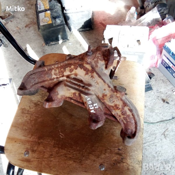 Колектор Изпускателен За Ауди 80 Б3  1.8с / Audi 80 B3 1.8s, снимка 1