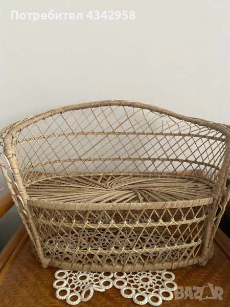 Vintage диван за кукли . Ратан. Германия , снимка 1
