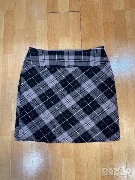 Дамска карирана пола , снимка 1