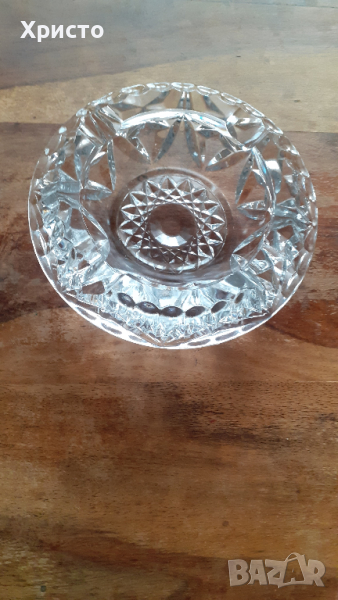 пепелник оловен кристал, висококачествен резбован тежи 1085 грама, снимка 1