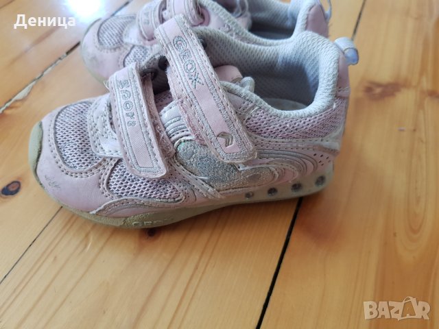 Розови маратонки Geox 21 номер, снимка 2 - Детски маратонки - 28216544