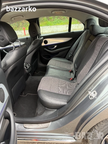 Mercedes-Benz E200d Post-facelift 9G-Tronic, снимка 10 - Автомобили и джипове - 52811473