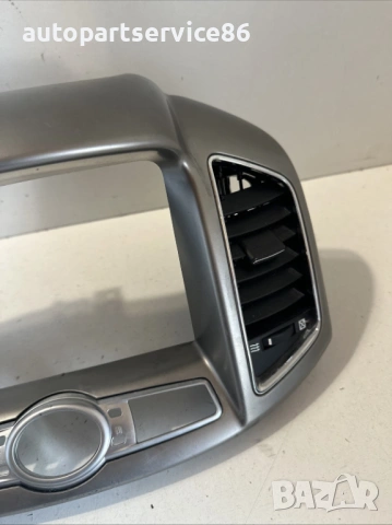 Централна конзола с въздуховоди за Chevrolet Captiva 2.2 VCDi 2012 г. #20865683, снимка 3 - Части - 53601002