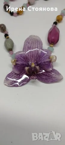 Колие с естествен цвят на орхидея , снимка 3 - Колиета, медальони, синджири - 50176243