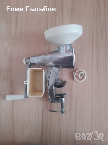 Машинка за мелене на домати и изстискване на доматен сок без семки, снимка 2 - Други - 52847787