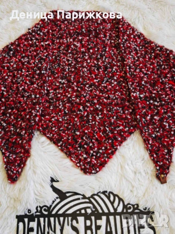 Ръчно плетен триъгълен шал модел „Верона“, снимка 6 - Шалове - 52750409