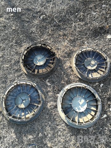 Тасове 15-ки Мерцедес, снимка 2 - Аксесоари и консумативи - 35288319