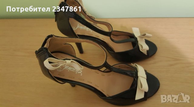 Летни сандали, снимка 1 - Дамски обувки на ток - 26921748