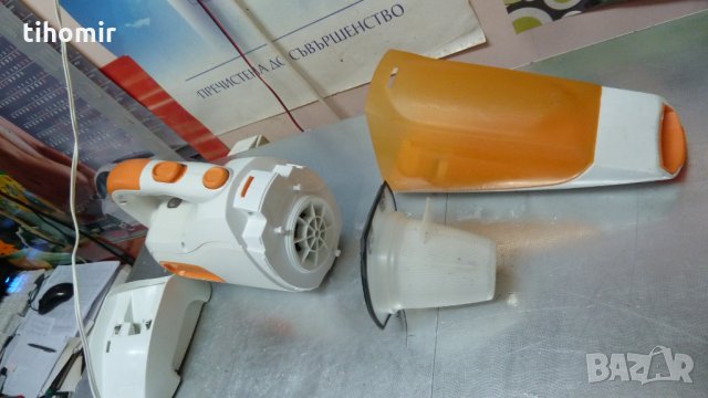 малка прахосмукачка Black&Decker, снимка 4 - Прахосмукачки - 35240727