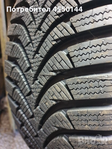 Зимни гуми Hankook 205/55 R16, снимка 4 - Гуми и джанти - 52109773