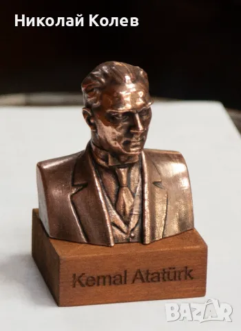 Бюстове на революционери-Ленин,Че Гевара,Атататюрк, снимка 8 - Други ценни предмети - 48150608