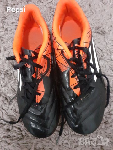 Детски бутонки Адидас , снимка 4 - Футбол - 38568899