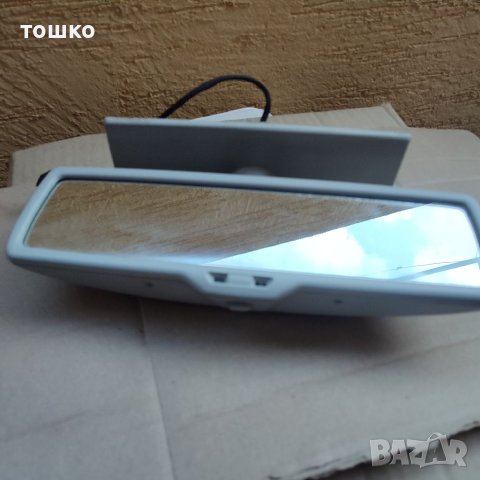 Вътрешно затъмняващо огледало Gentex с амбиенто лед осветление , снимка 4 - Части - 40878208