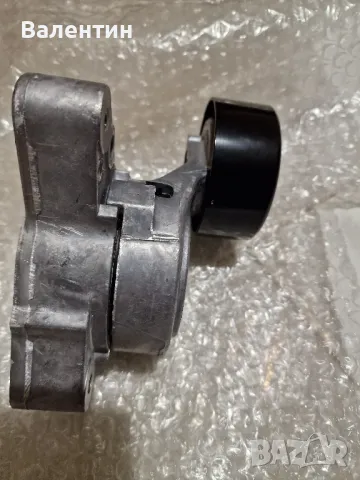 Обтегач за ремък 31170-PNA-023 Honda Accord, CR-V 2.4, снимка 4 - Части - 48030388