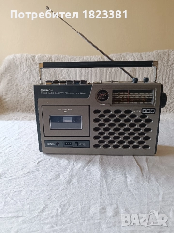 Корекомско Hitachi TRK-5030E, снимка 5 - Радиокасетофони, транзистори - 52878546