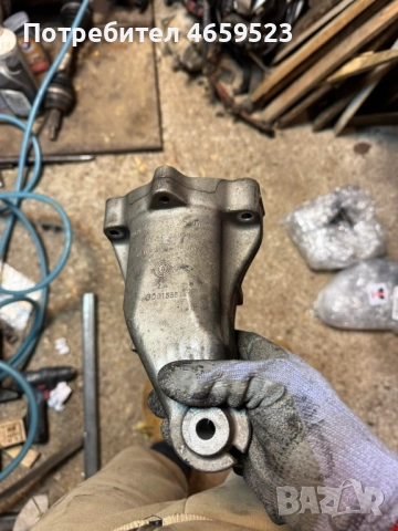 Лапа или основа закрепване тампон на двигател Мерцедес Mercedes 2.2Cdi само за 20лв. a6512233504, снимка 2 - Части - 52544149