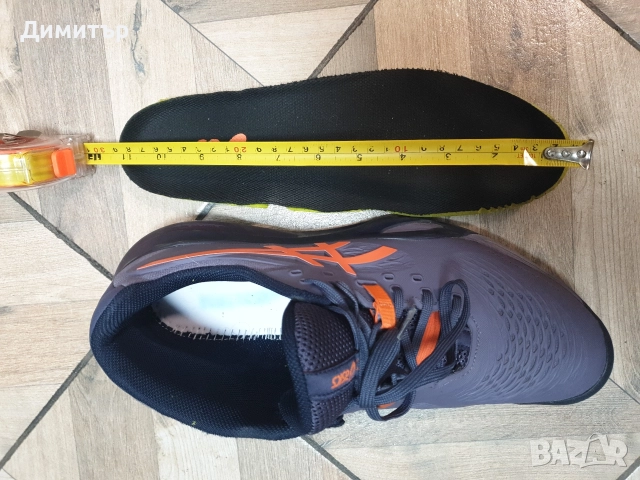 маркови маратонки ASICS  RESOLUTION размер 43.5, снимка 2 - Маратонки - 52619102