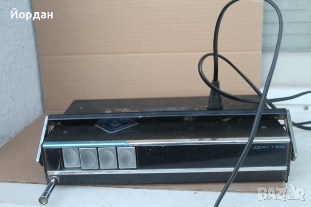 Радио ''Loewe Opta T304'', снимка 4 - Радиокасетофони, транзистори - 43490257