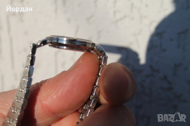 Швейцарски дамски часовник ''Romanson Tulip'' , снимка 13 - Дамски - 43836923