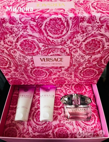 Versace bright crystal подаръчен комплект, снимка 3 - Дамски парфюми - 52511654
