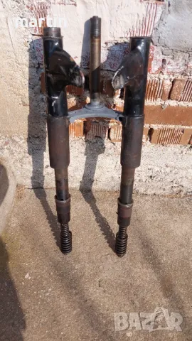 Аво Турист предница 