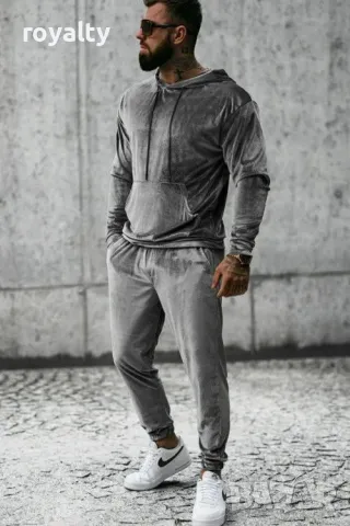  Мъжки спортен комплект