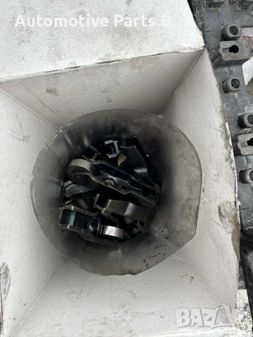 Плоча с кобилици и повдигачи от Ford Transit Land Rover 2.2TDCI 2.4tdc, снимка 3 - Части - 53574369